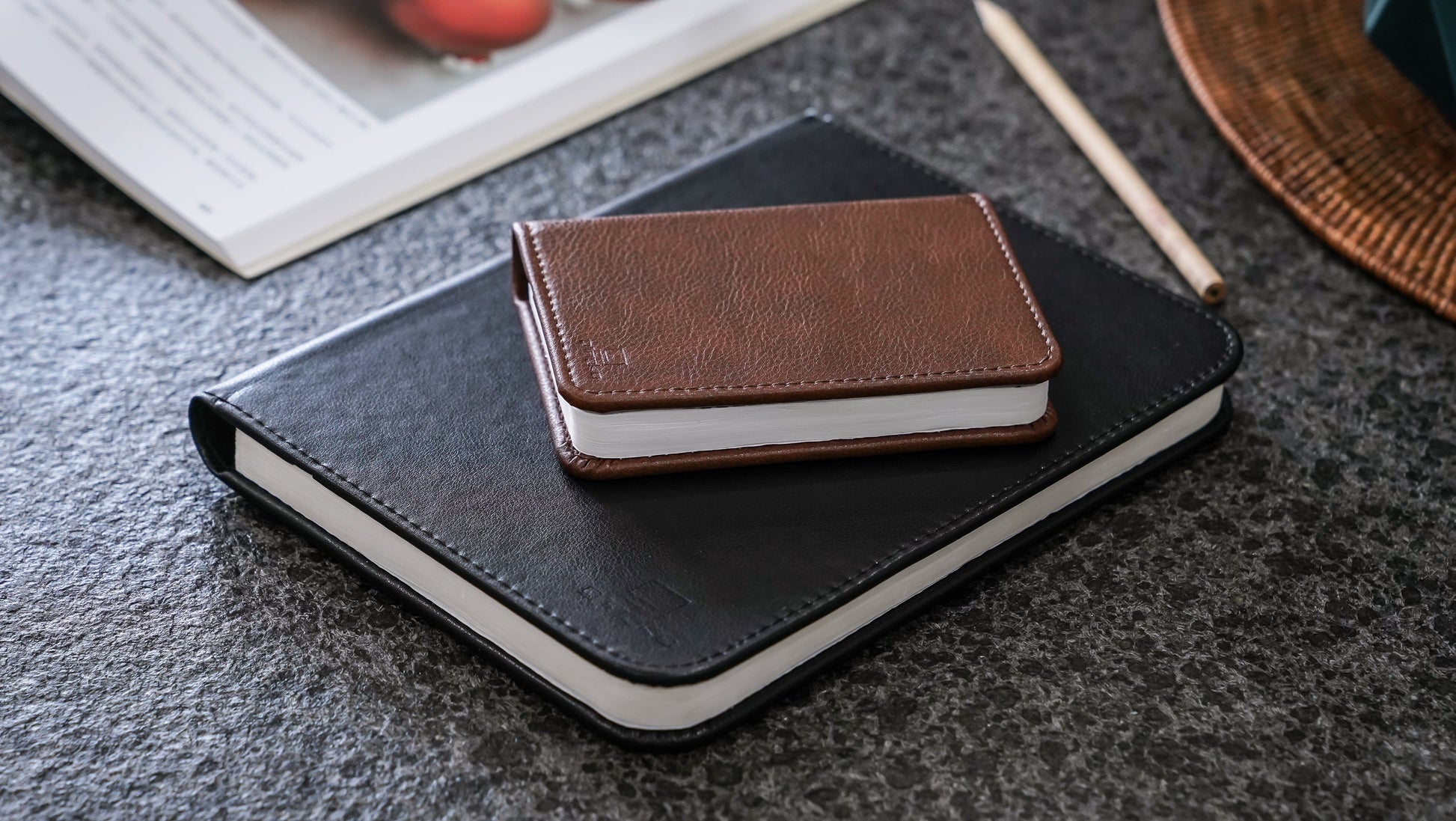 The Gingko Smart Book Light *Red Dot Design Award Winner* - ShopGreenToday