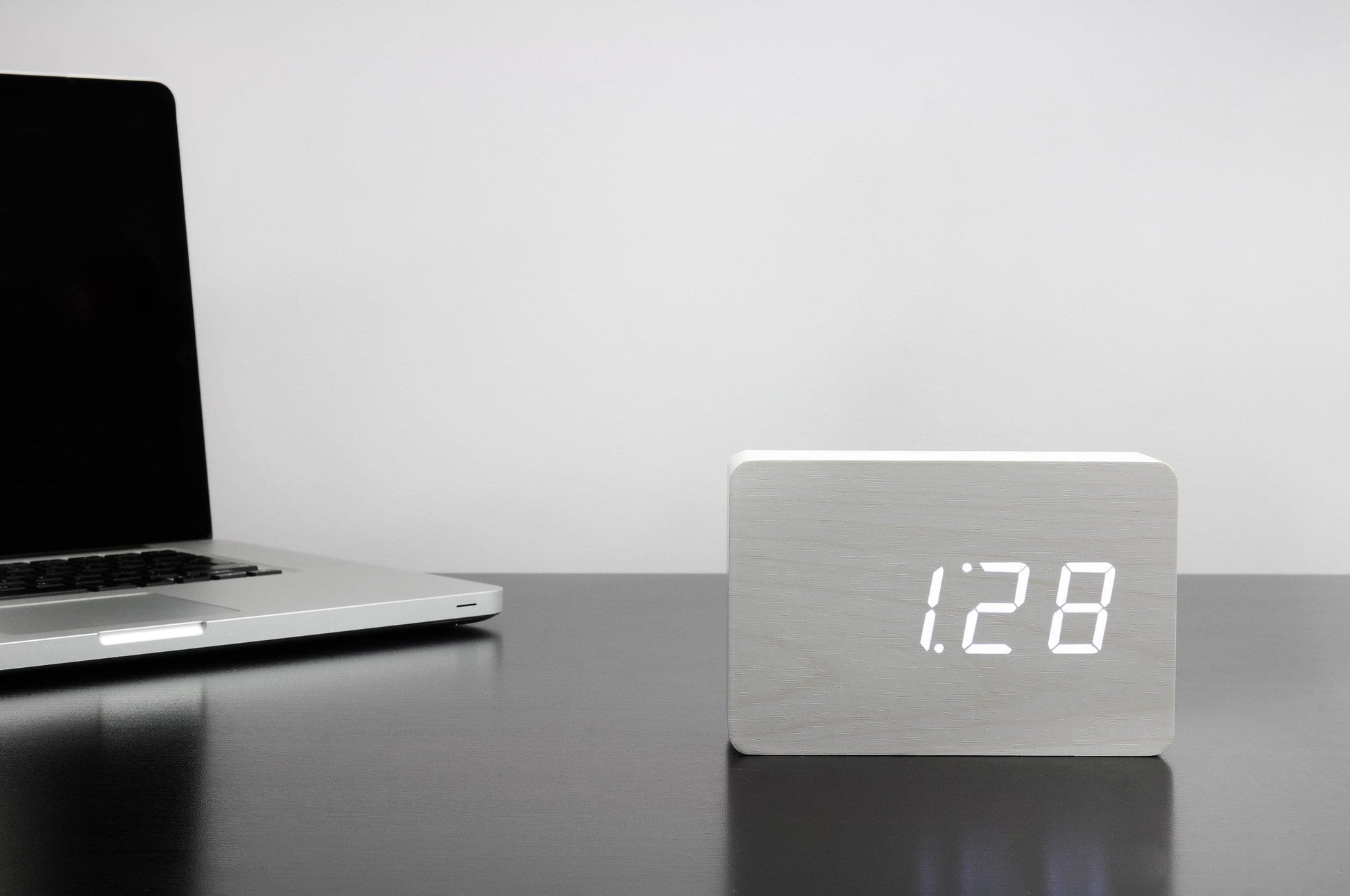 The Brick Click Clock - ShopGreenToday