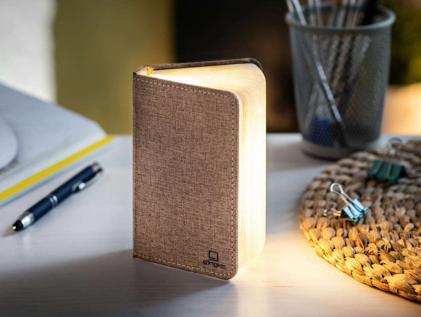 Gingko Linen Fabric Smart Book Light *Red Dot Design Award Winner* - ShopGreenToday