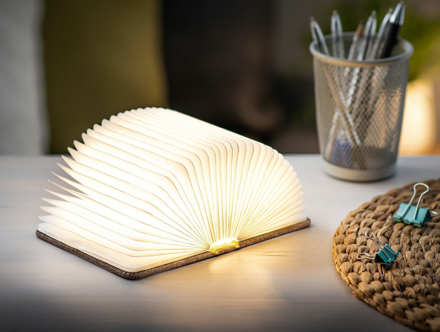 Gingko Linen Fabric Smart Book Light *Red Dot Design Award Winner* - ShopGreenToday