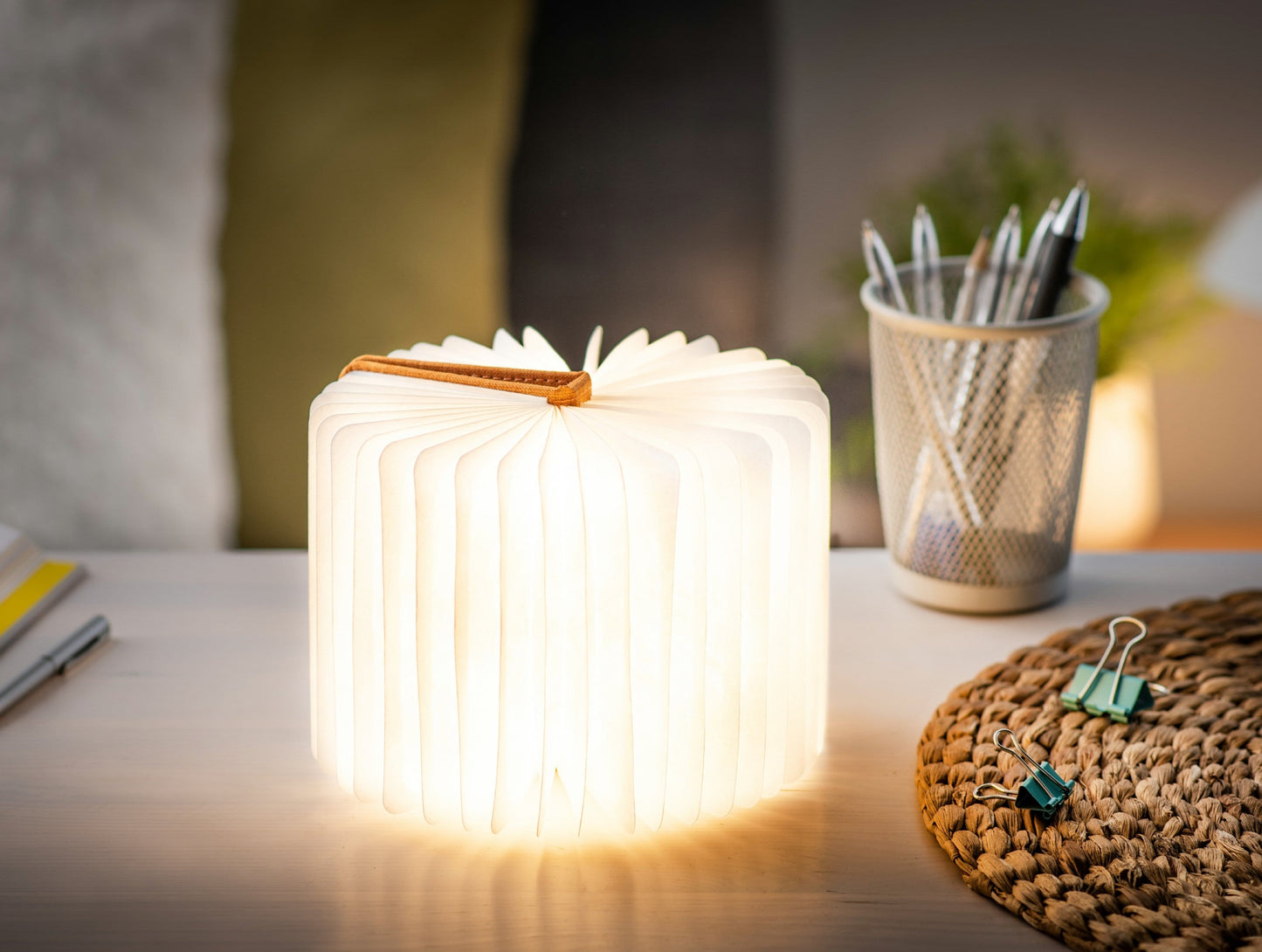 Gingko Linen Fabric Smart Book Light *Red Dot Design Award Winner* - ShopGreenToday