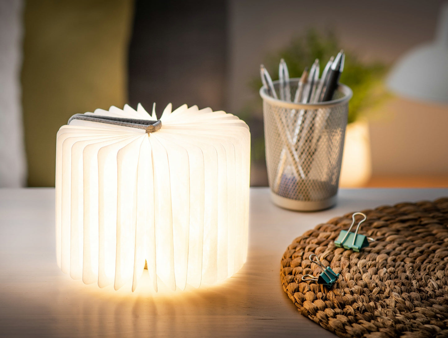 Gingko Linen Fabric Smart Book Light *Red Dot Design Award Winner* - ShopGreenToday
