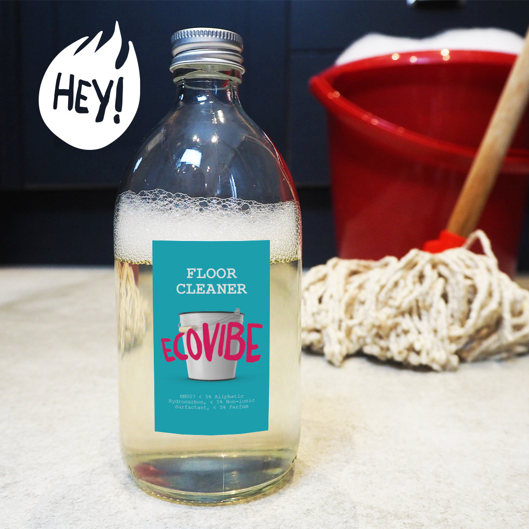 'Eat Your Dinner off It Kitchen' Cleaning Kit