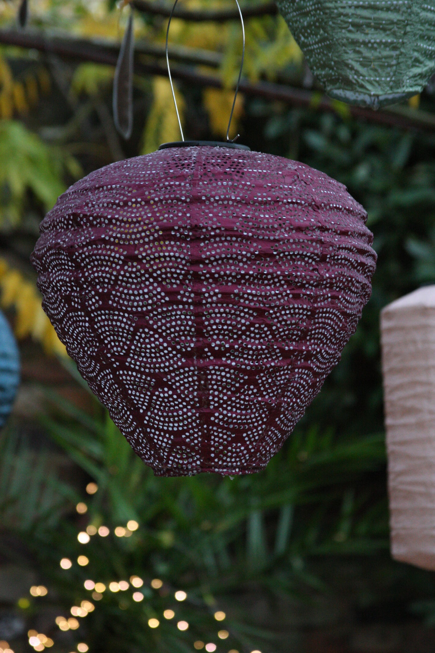 Moroccan Style Solar Lantern Balloon - ShopGreenToday